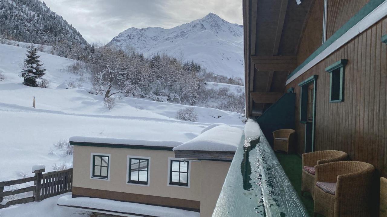 Pension Alpin Мандарфен Экстерьер фото