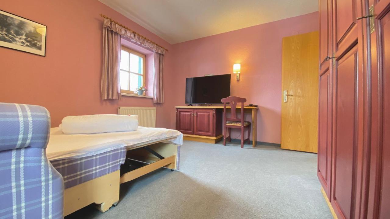 Pension Alpin Мандарфен Экстерьер фото